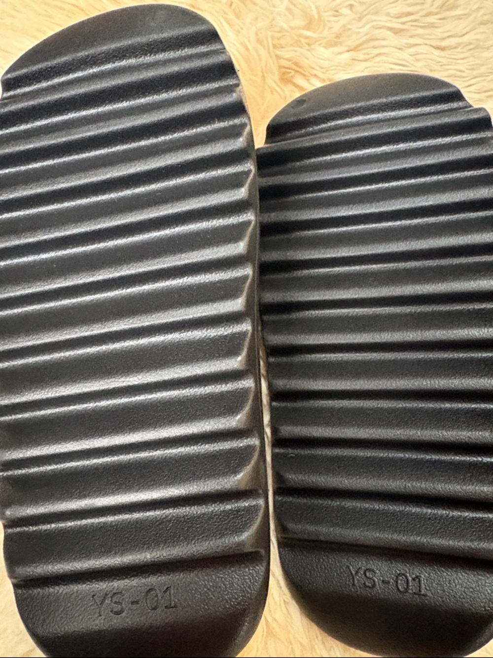 Black Ridged Slide Sandals by Yeezy - Picture 3 of 4